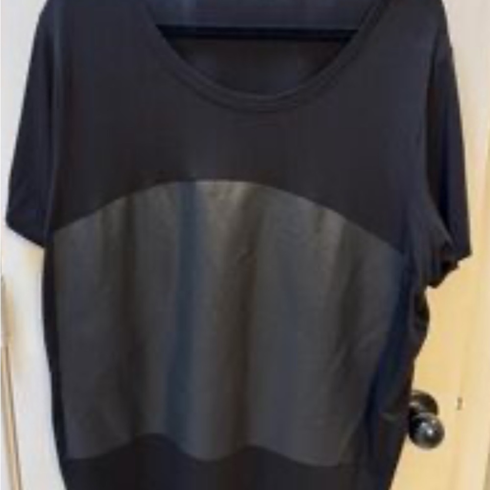 Universal Standard Black and Gray Boxy Graphic Tee